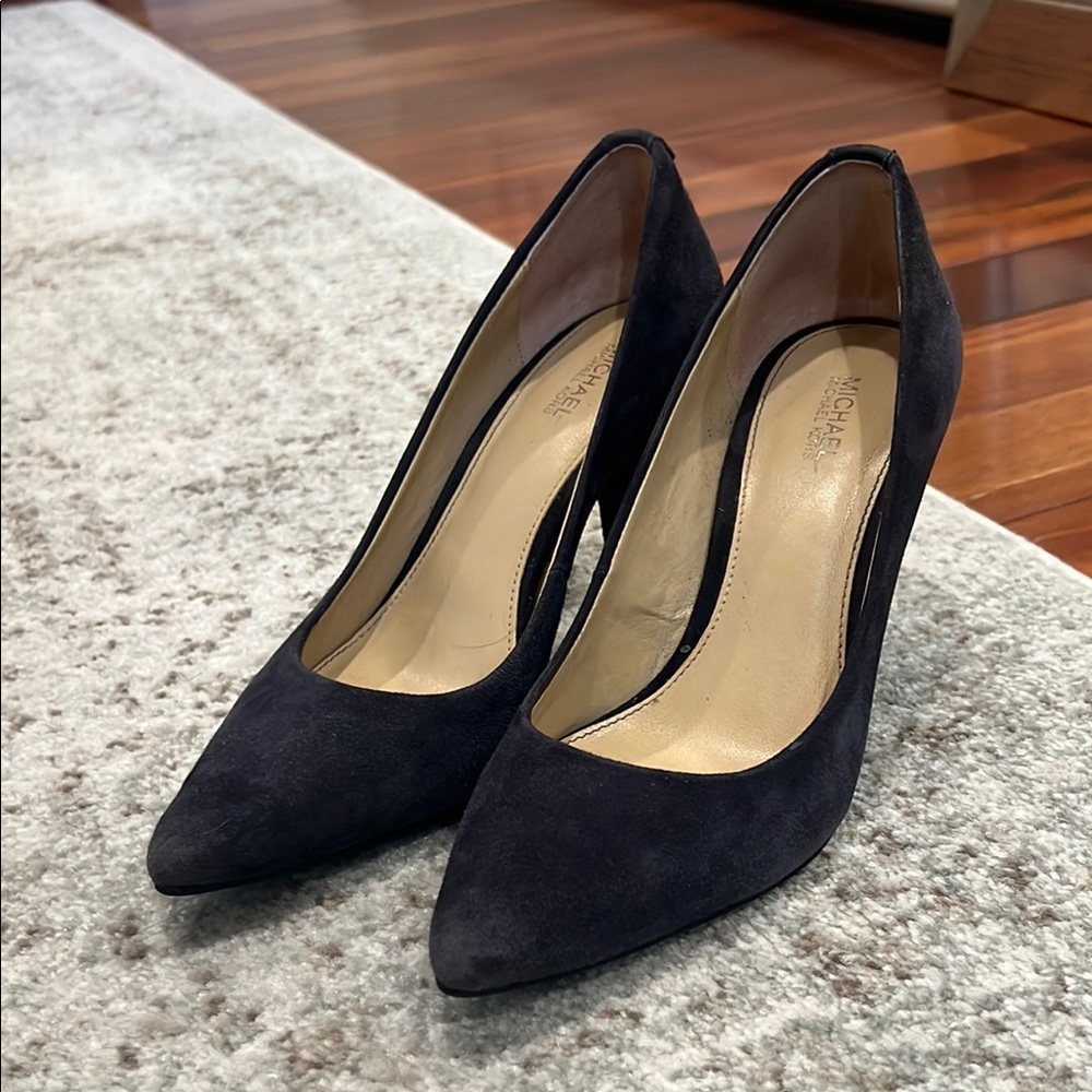Michael Kors Navy Suede Women's Pumps